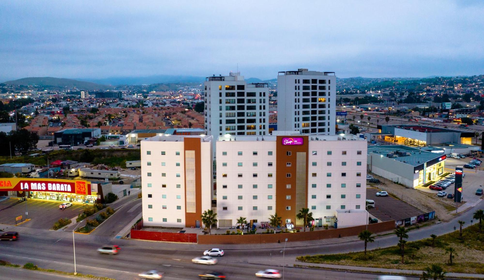 Sleep Inn Tijuana Exterior foto